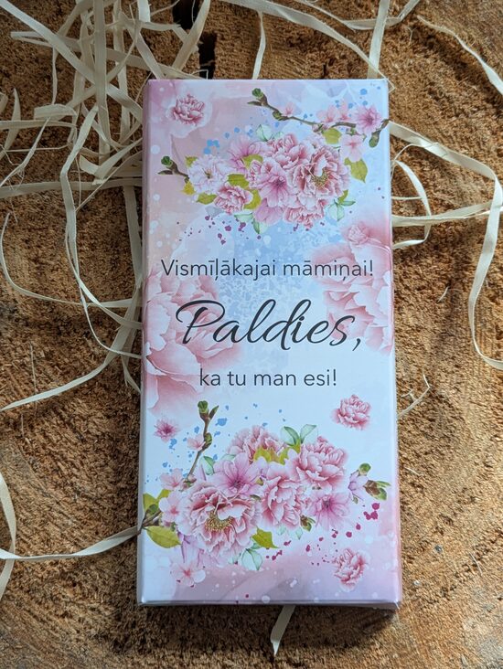 Šokokartiņa VISMĪĻĀKAJAI MĀMIŅAI!